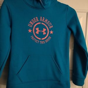 UNDER ARMOUR THICK HOODIE